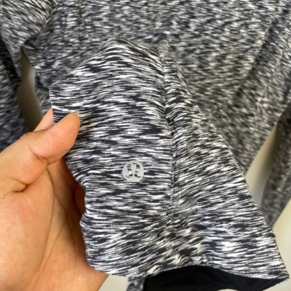 Lululemon Runderful Long Sleeve Spaced Out Space Dye Black White - Picture 9 of 11